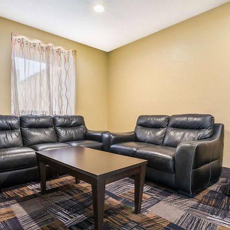 Quality Inn & Suites Florence - Cincinnati South Екстер'єр фото