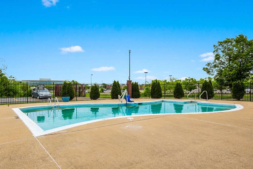 Quality Inn & Suites Florence - Cincinnati South Зручності фото