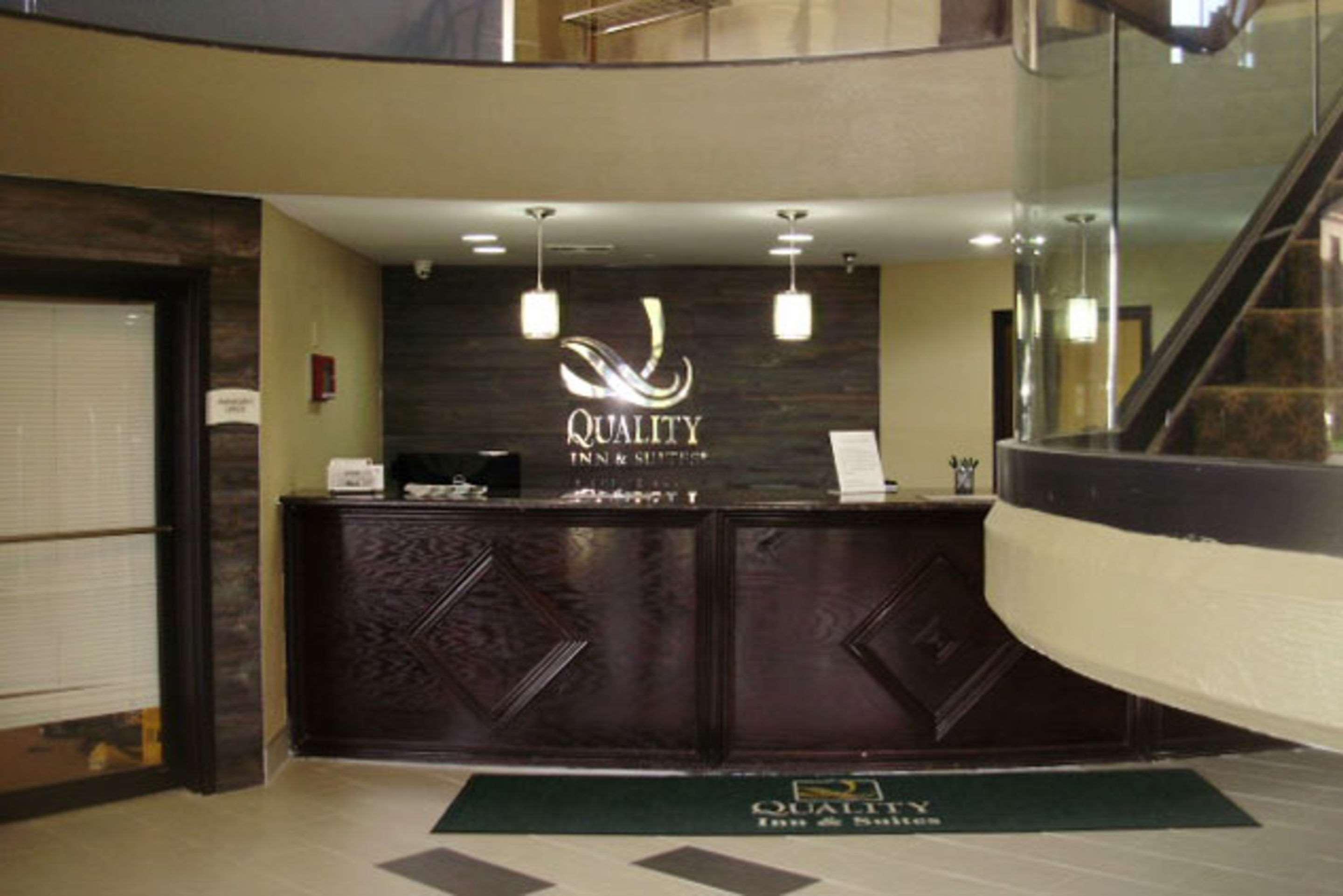 Quality Inn & Suites Florence - Cincinnati South Екстер'єр фото