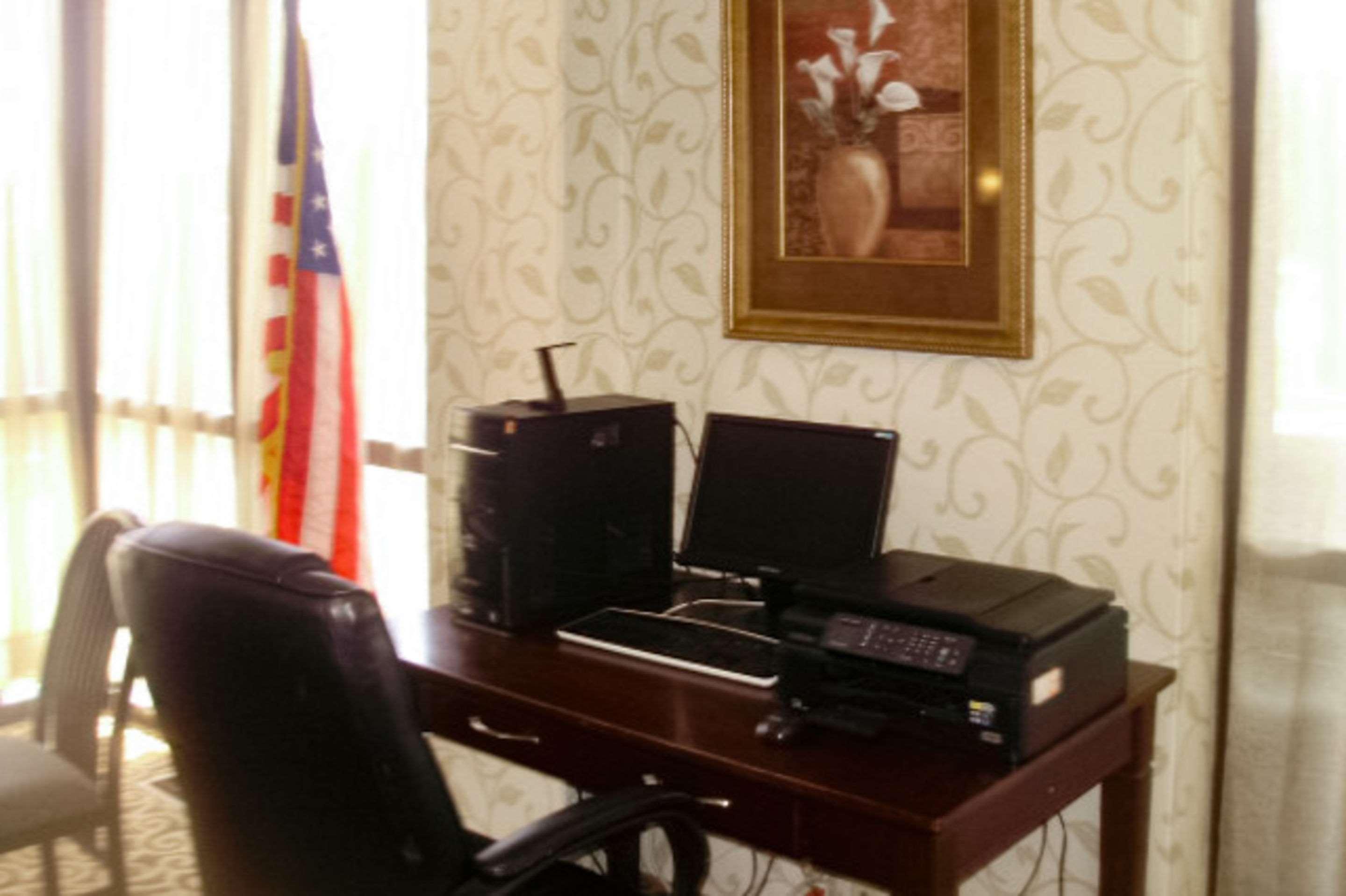 Quality Inn & Suites Florence - Cincinnati South Екстер'єр фото