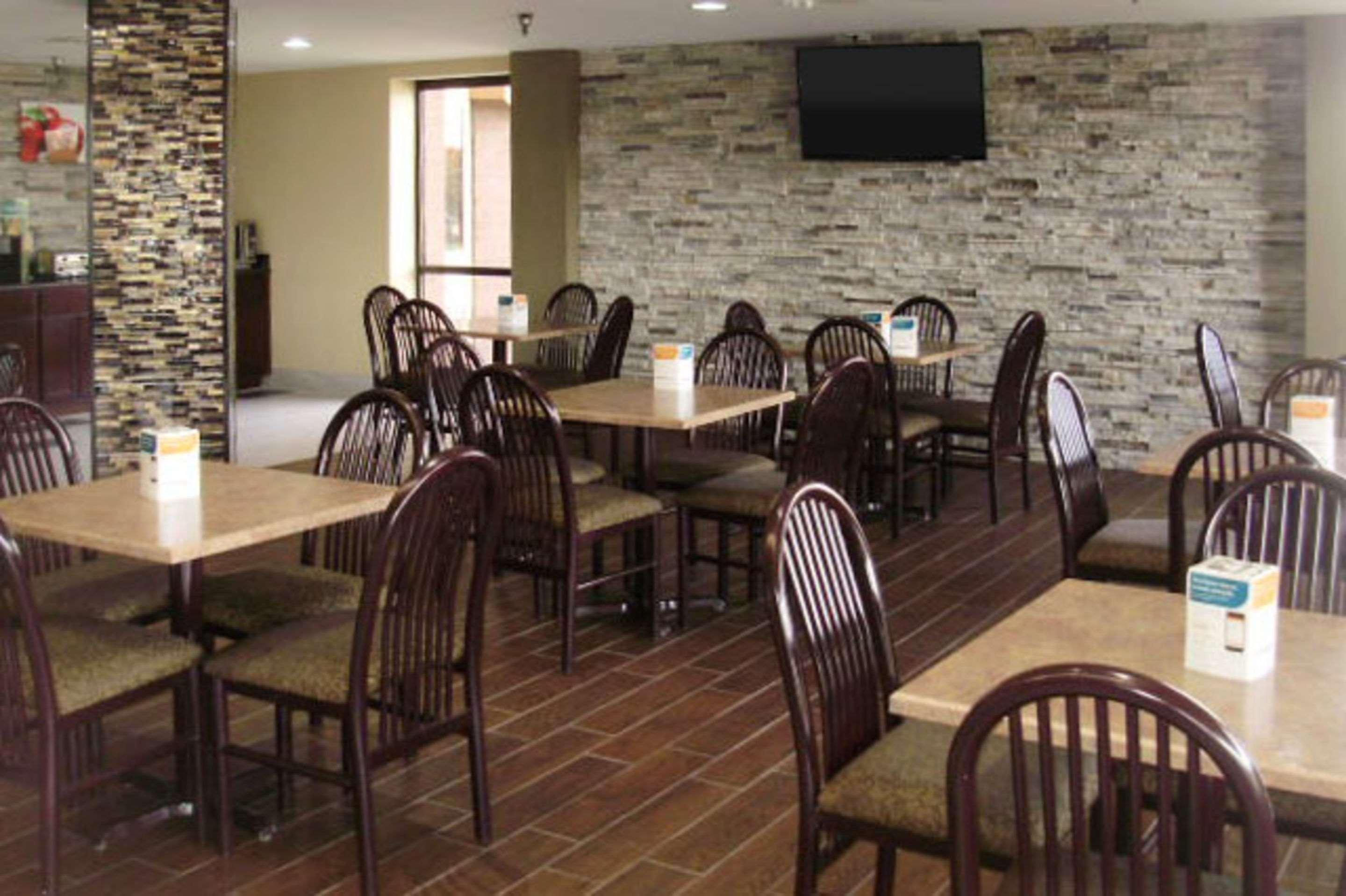 Quality Inn & Suites Florence - Cincinnati South Екстер'єр фото