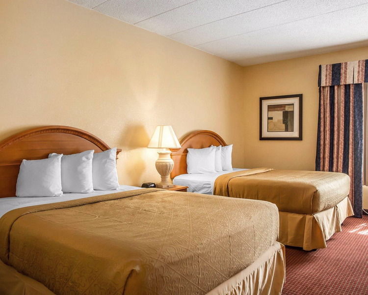 Quality Inn & Suites Florence - Cincinnati South Екстер'єр фото